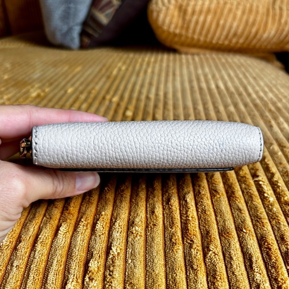 MICHAEL KORS Women's Small Zippy Jet Set Wallet Pebble Leather Soft Pink - Picture 10 of 14